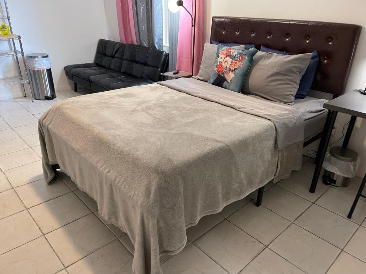 Value Inside Miami, Near Airport, Beach, Center & Metro * Miami